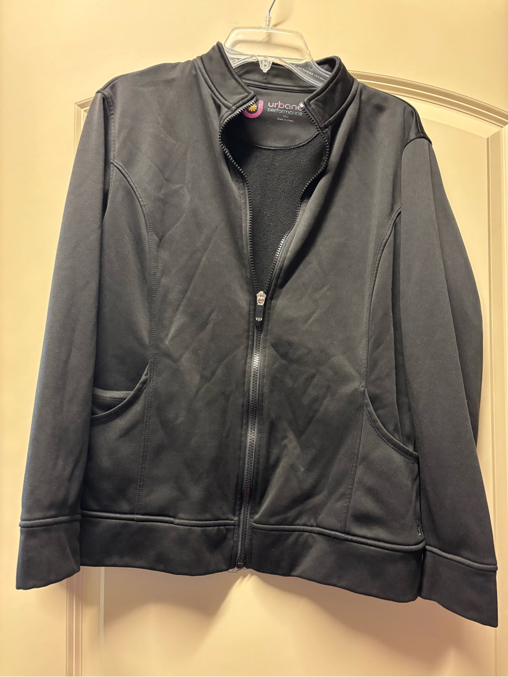 Urbane Women's Black Performance Zip Jacket